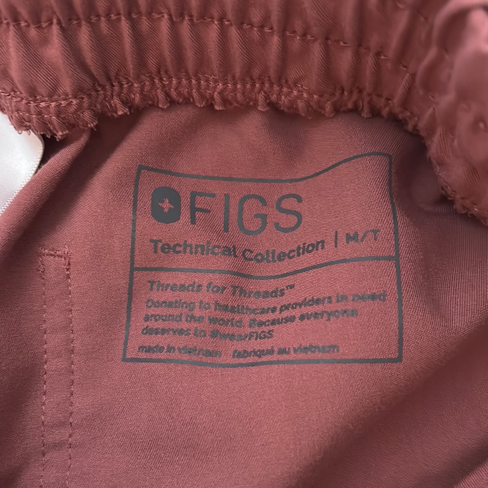 Figs Zamora joggers in M/T/high waisted